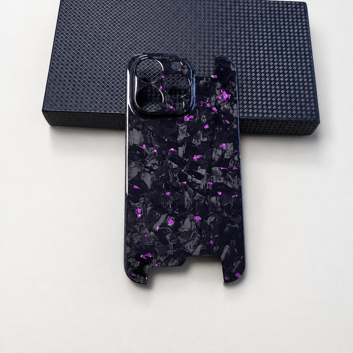 Premium iPhone Case Glossy Forged Carbon Fiber Cover Ultra Thin Shockproof Lightweight Half Wrapped Protection