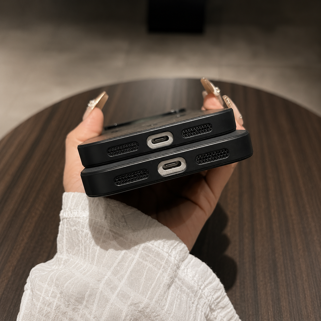 Premium iPhone Case Magnetic Leather Cover MagSafe Compatible Wireless Charging Shockproof Slim Full Coverage